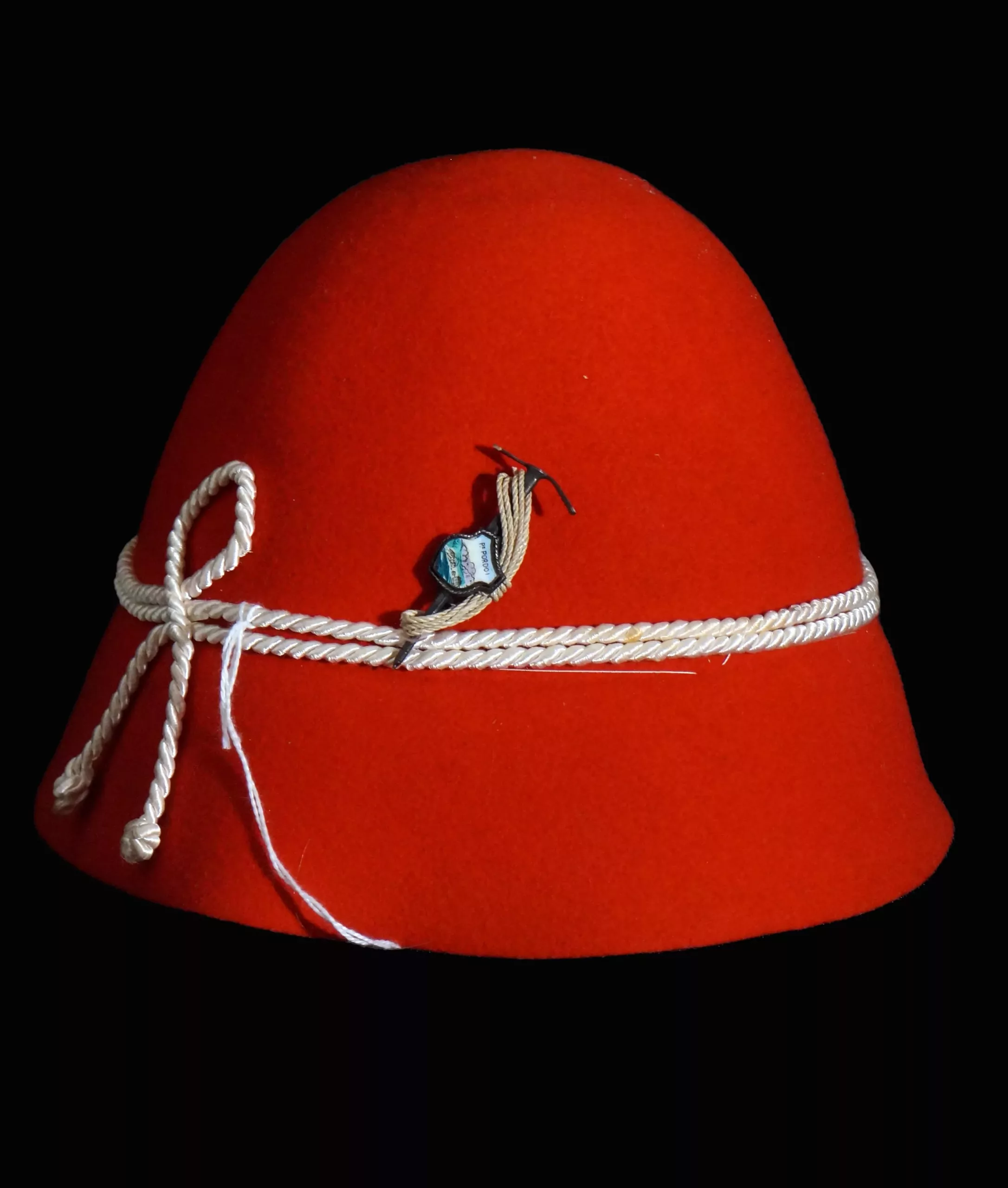 Beatrice "Bebe" Haemmerle's cloche hat with Austrian rock-climber's pin.