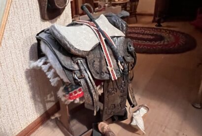 Miniature saddle with boots, hat and crop