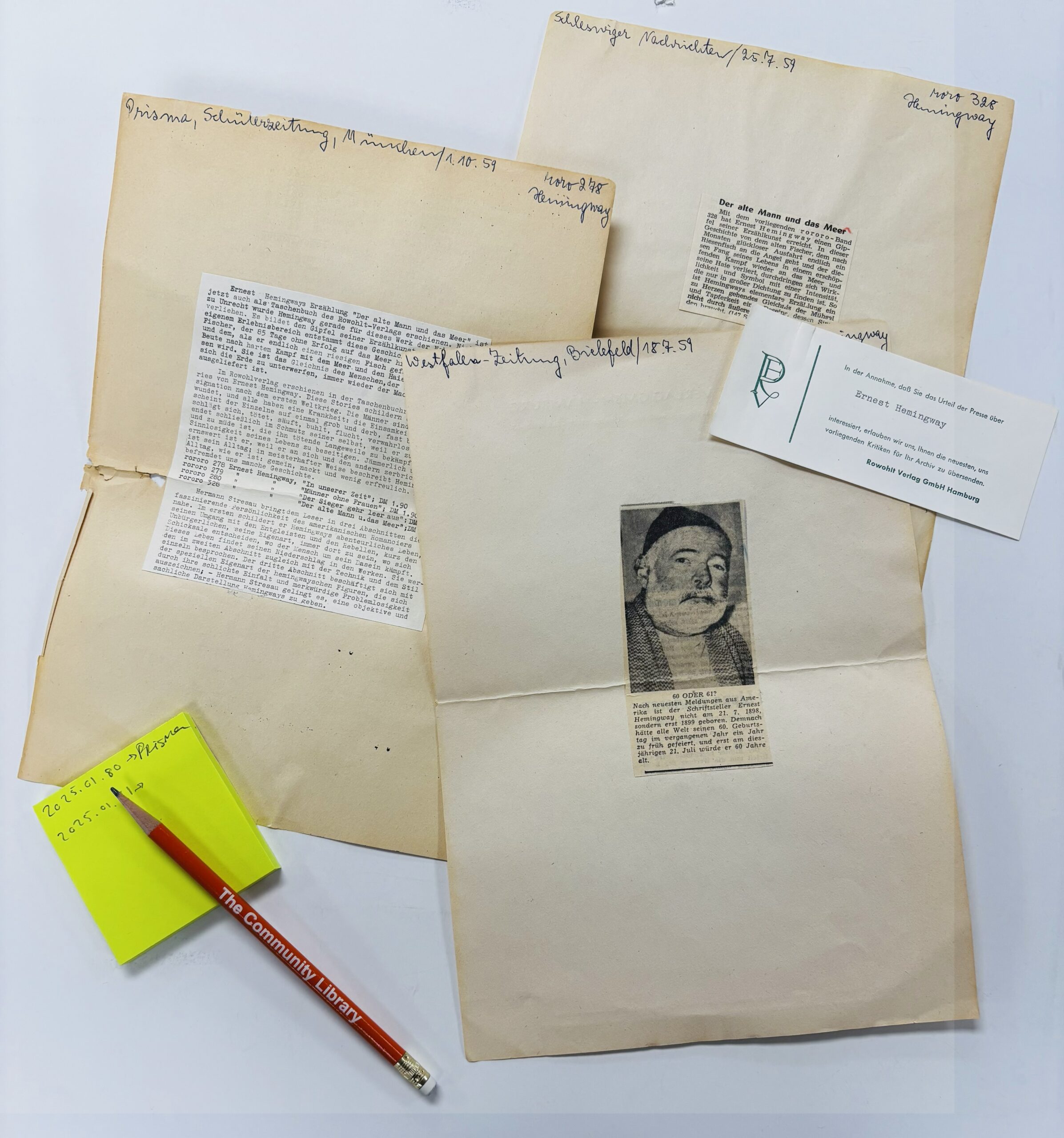 Newspaper clippings from 1959 of German press reviews on Ernest Hemingway's work.