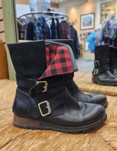 Gold Mine Thrift Sorel Boots Plaid