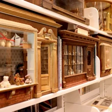 Stroll down our Dollhouse Diagon Alley! Dollhouse Street